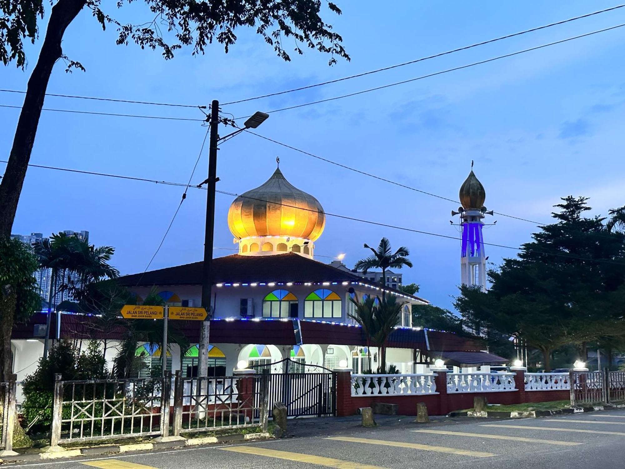 Pelangi Capsule Hotel kapsul Johor Bahru